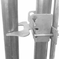 HAPPYSHOPPING Chenil Exterieur Avec Toit Pour Chiens 382x382x225 Cm -Niche, chenil, enclos et parc pour chien Soldes 2022 39693591 4